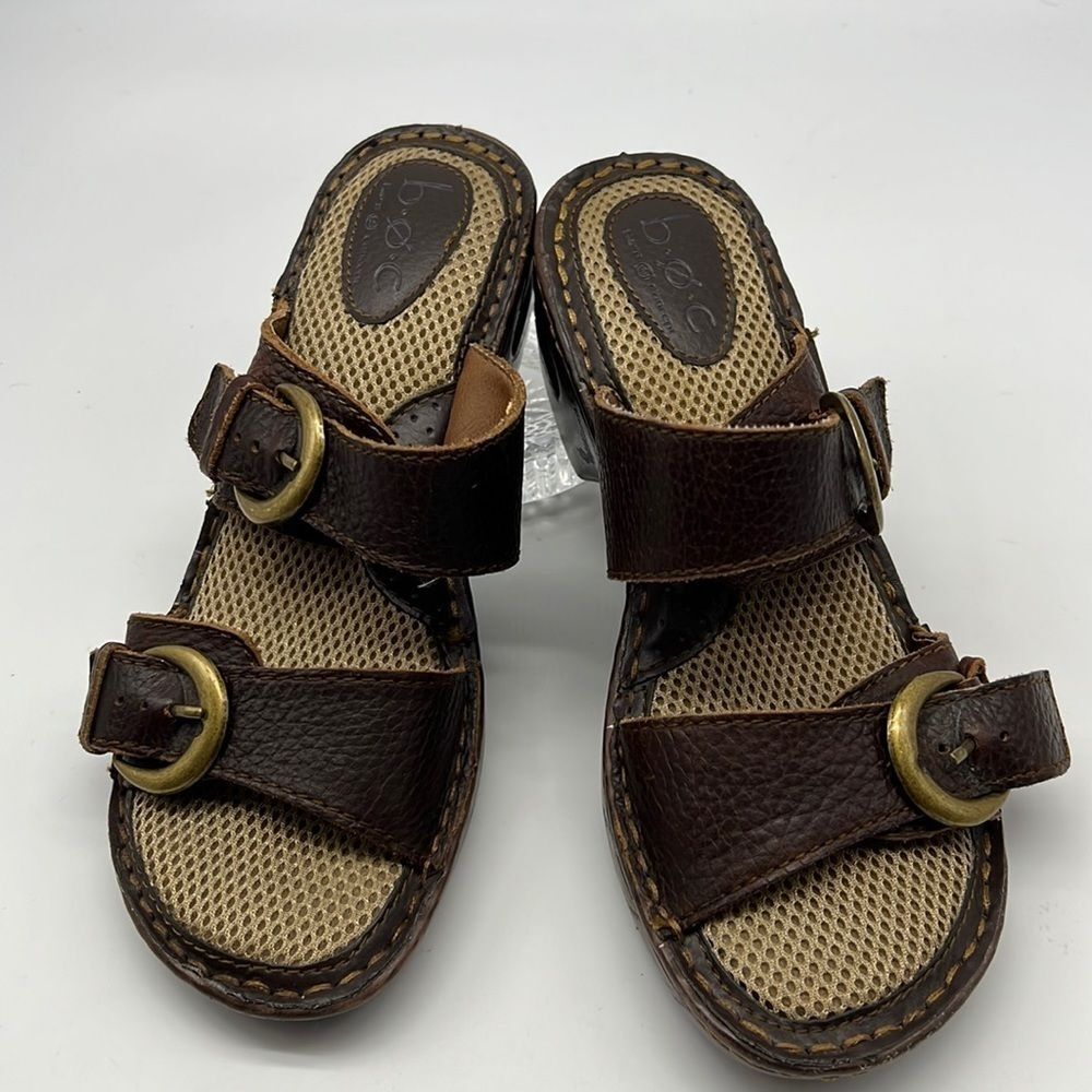 b.o.c. Brown Leather Sandals size 7